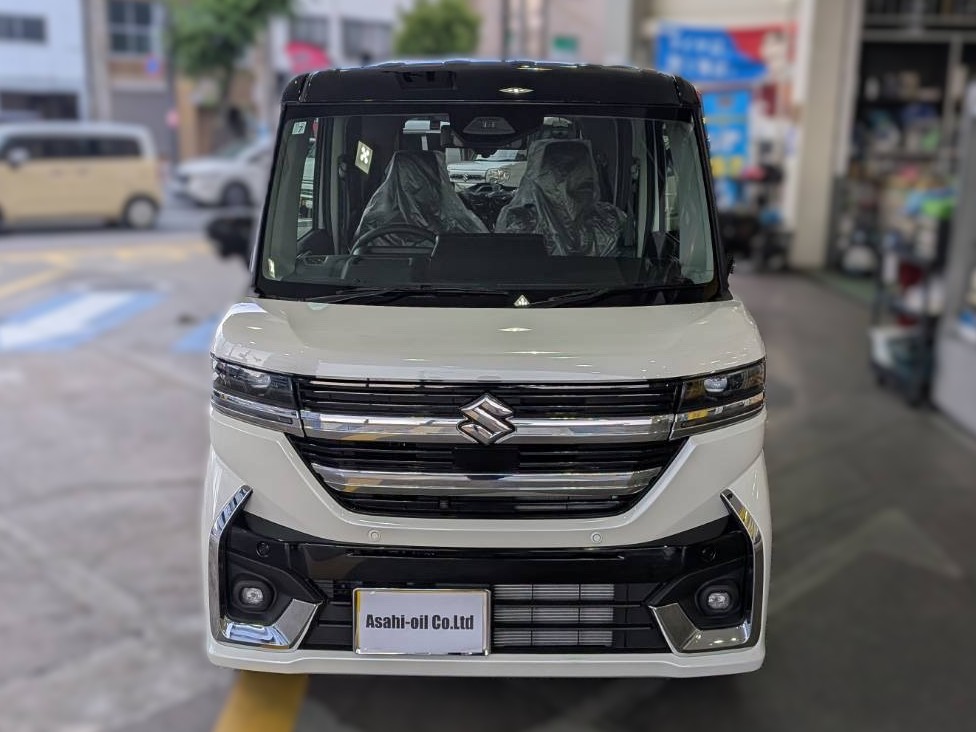 新車：【ホンダ】　　　　　　　NBOXカスタム